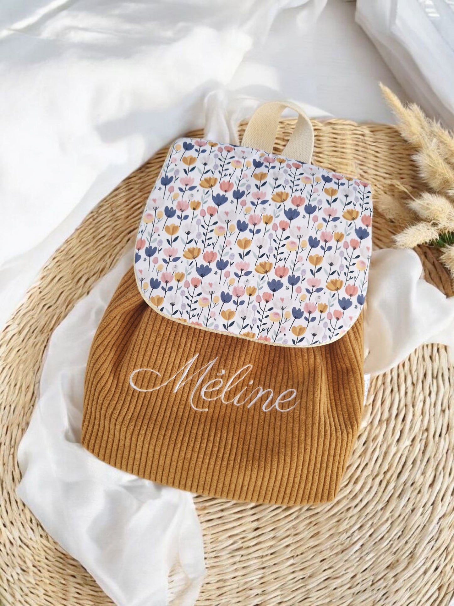 Velours ocre, tulipes